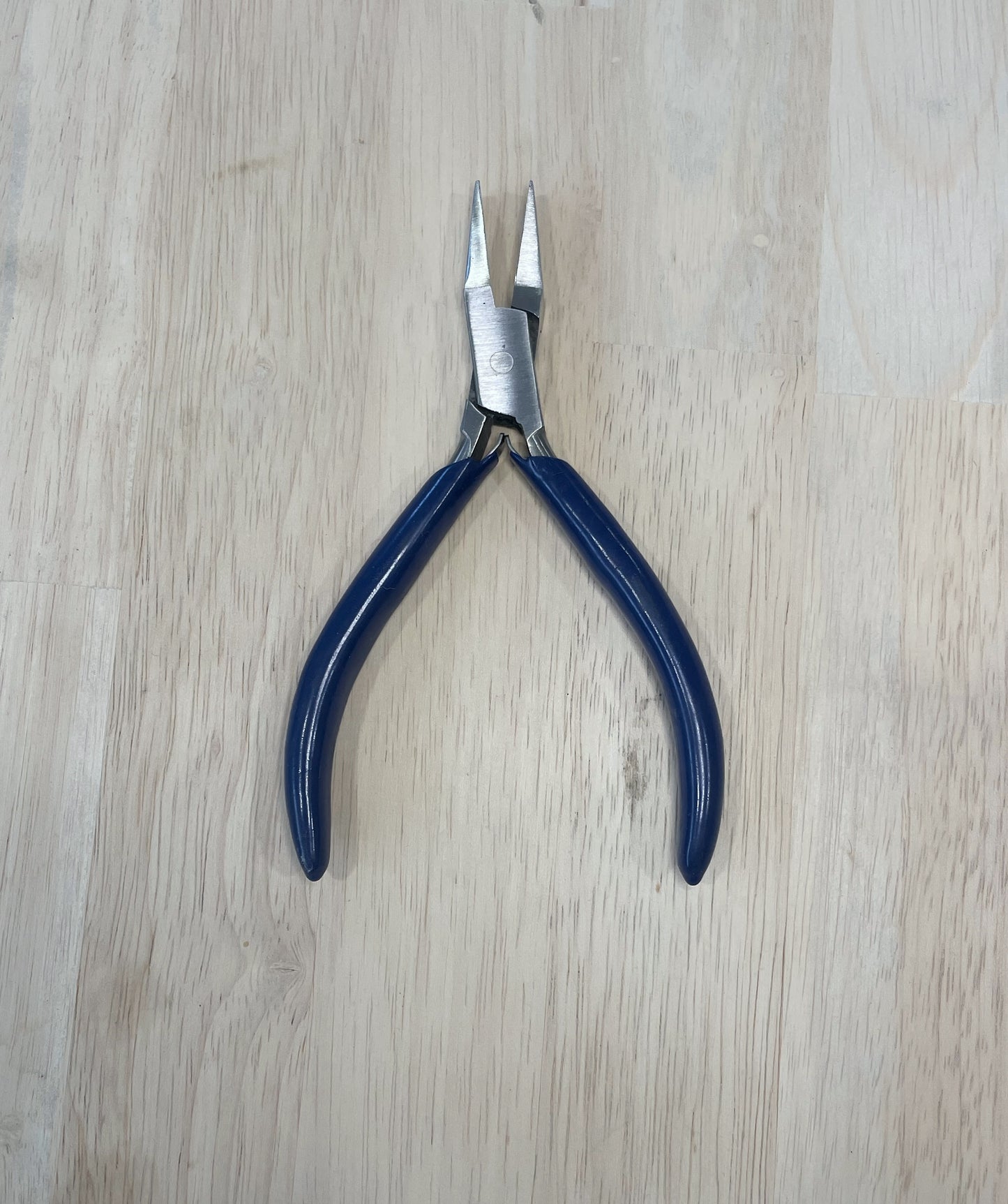 Economy Flat Nose Pliers