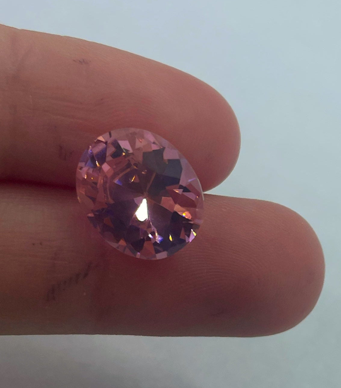 Cubic Zirconia, Pink - Oval Cut Facet