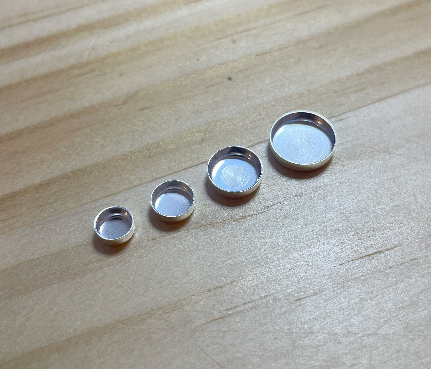 Bezel Cups- Round