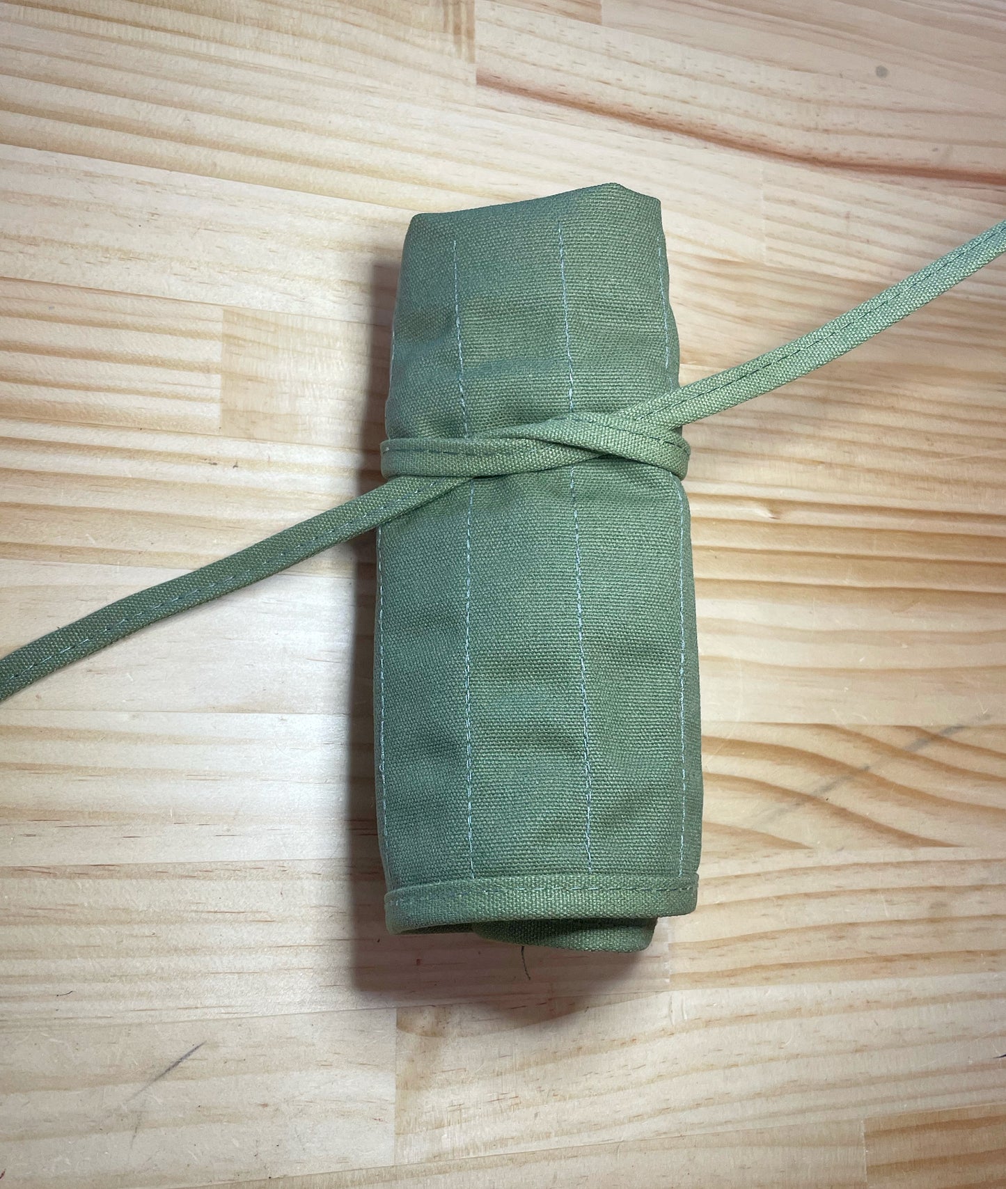Canvas Tool Roll