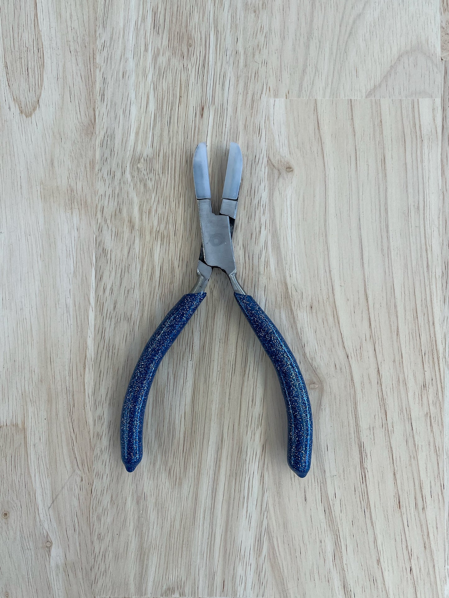 Economy Nylon Jawed Pliers