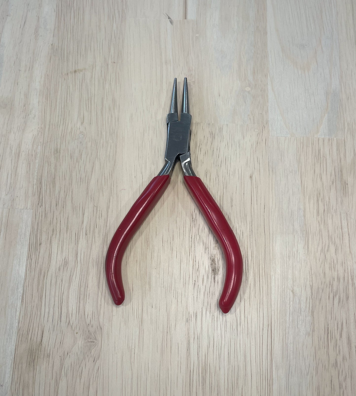 Economy Round Nose Pliers