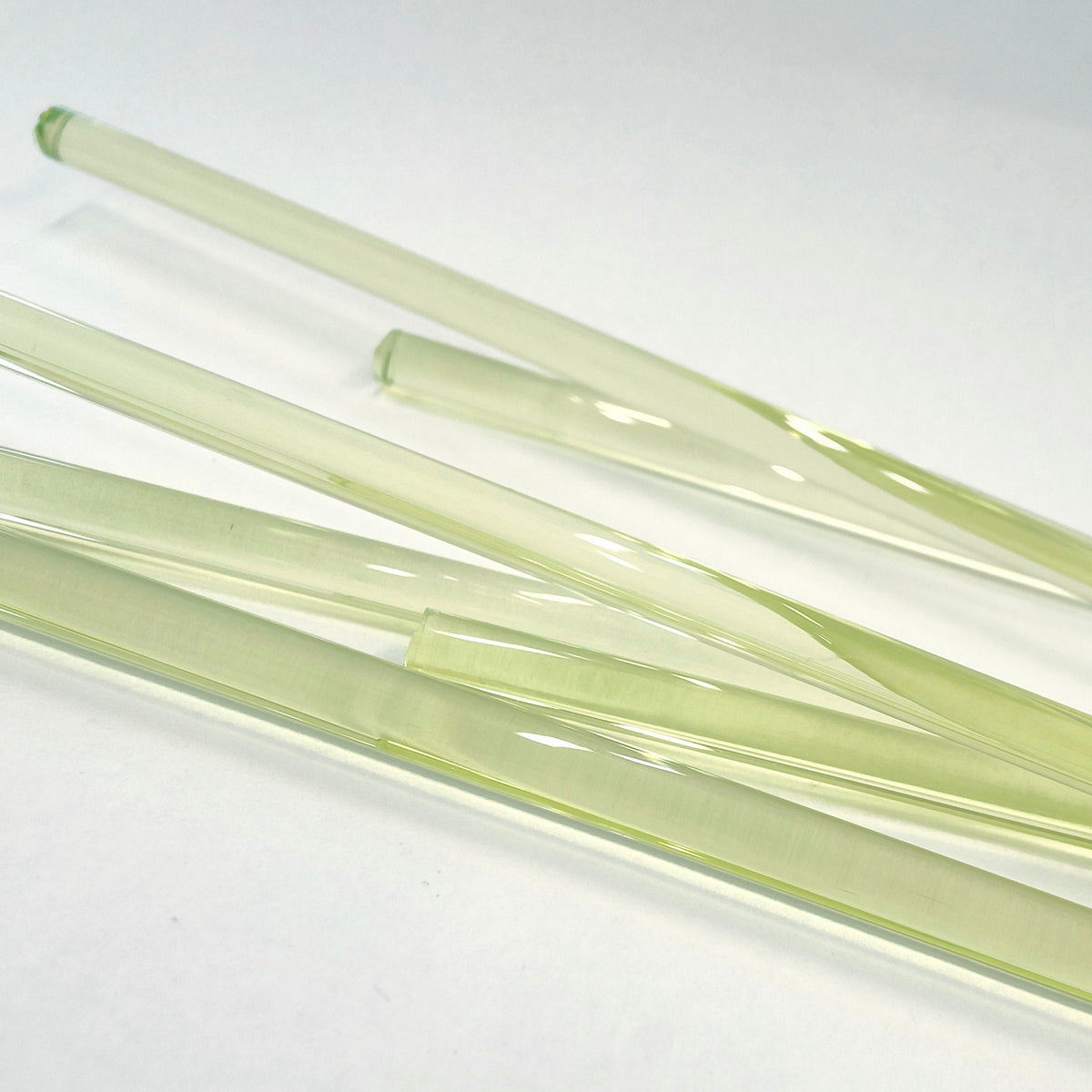 Uranium Yellow: Transparent Glass Rod