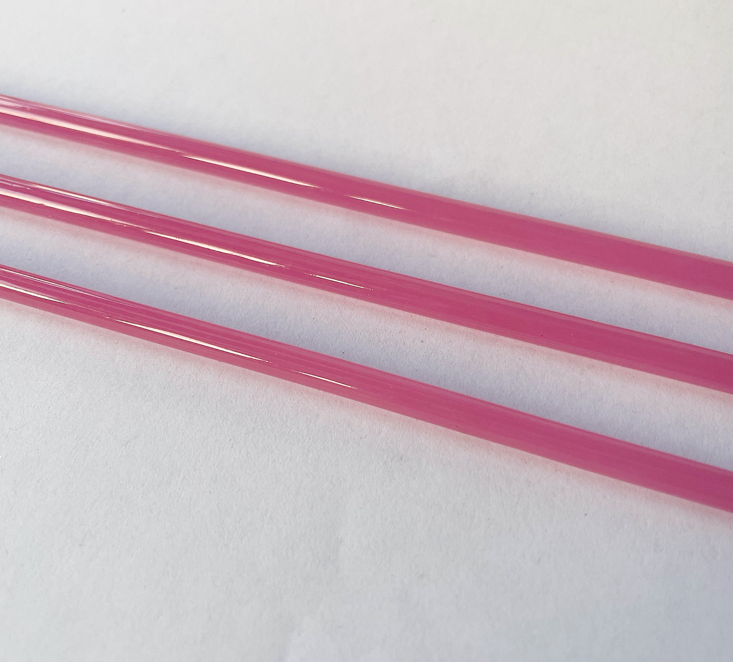 Dark Pink: Glass Rod