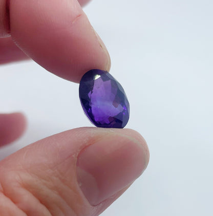Amethyst - Oval Cut Facet