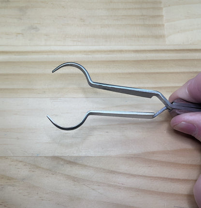 Cross Locking Tweezers