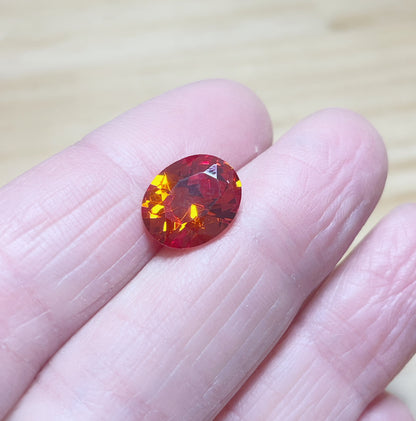 Cubic Zirconia, Orange - Oval Cut Facet
