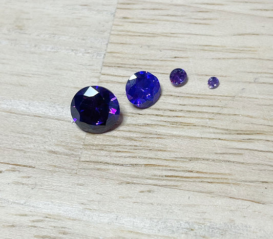 Cubic Zirconia - Violet, Round