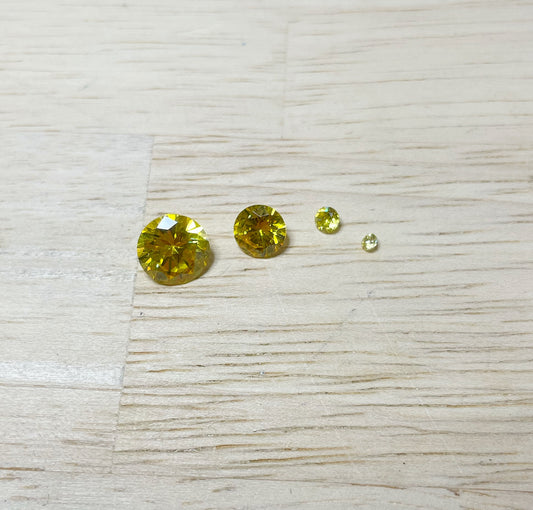 Cubic Zirconia -Golden Yellow, Round