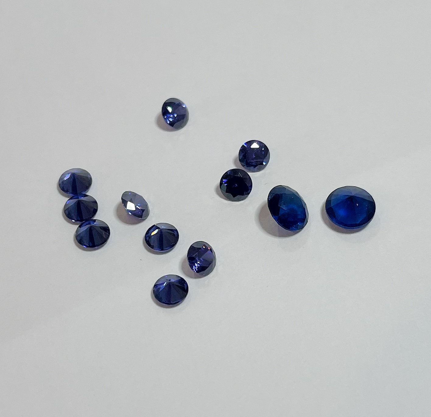 Cubic Zirconia -Swiss Blue, Round