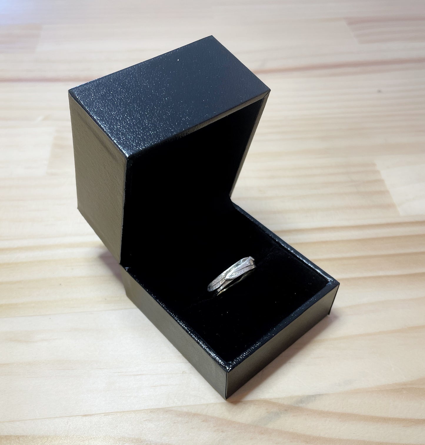 Deluxe Ring Box