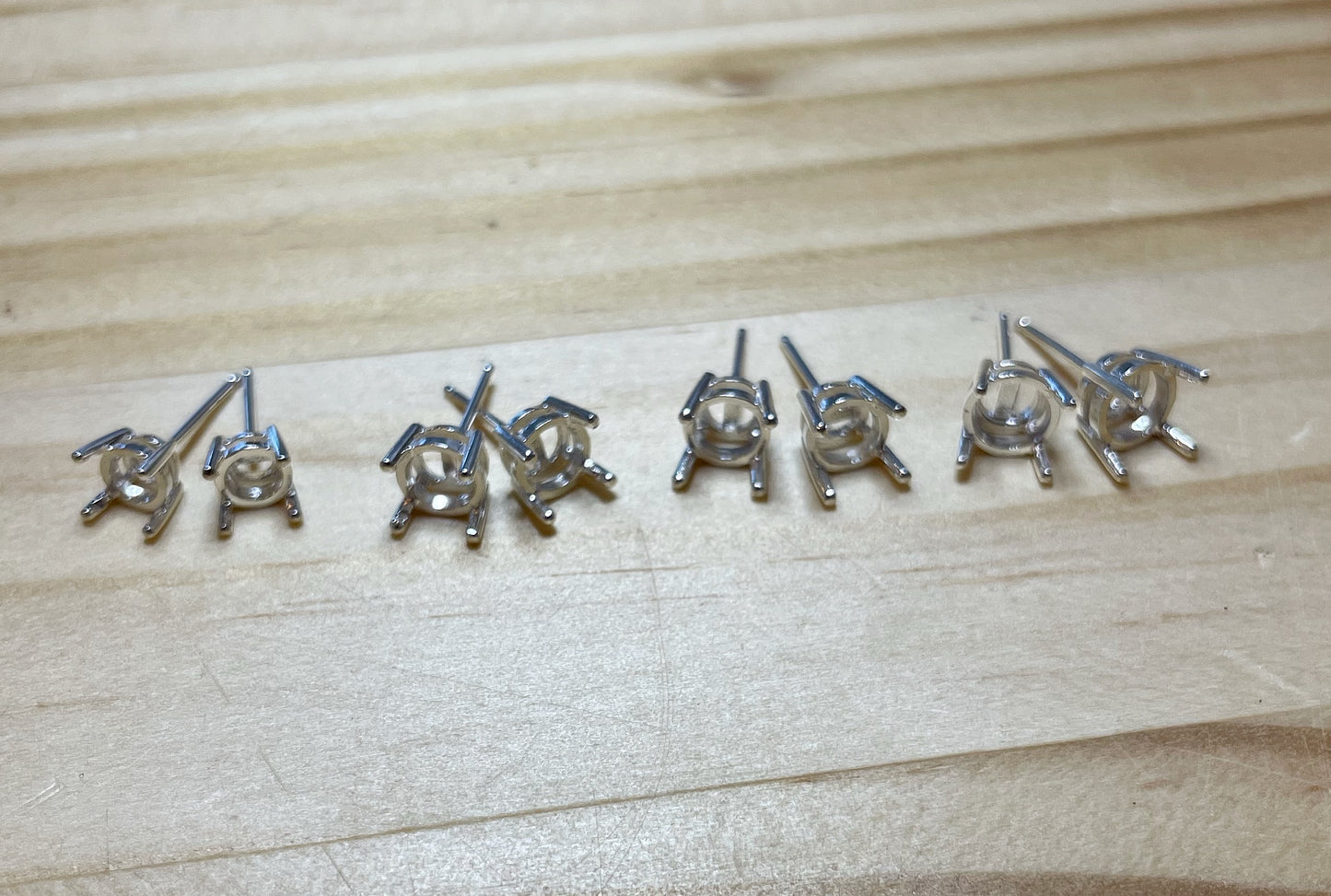 Gallery Claw Setting Studs - Sterling Silver