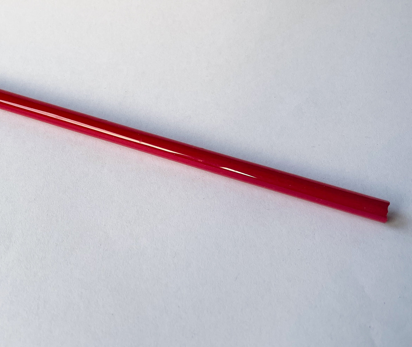 Medium Red: Glass Rod