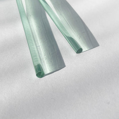 Pale Emerald Green: Glass Rod