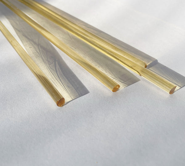 Pale Amber: Glass Rod – Workspace Tools