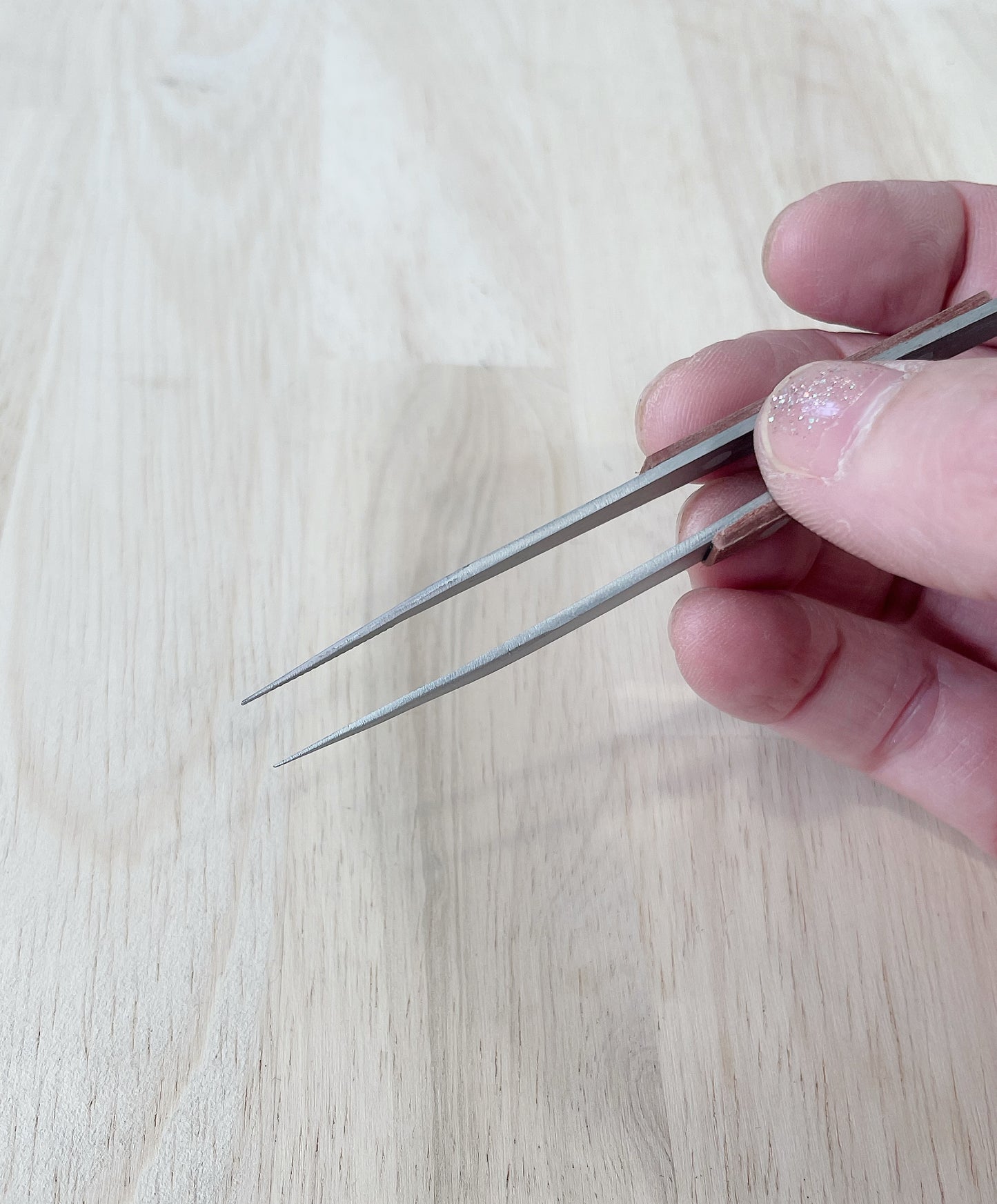 Soldering Tweezers with Fibre Grip