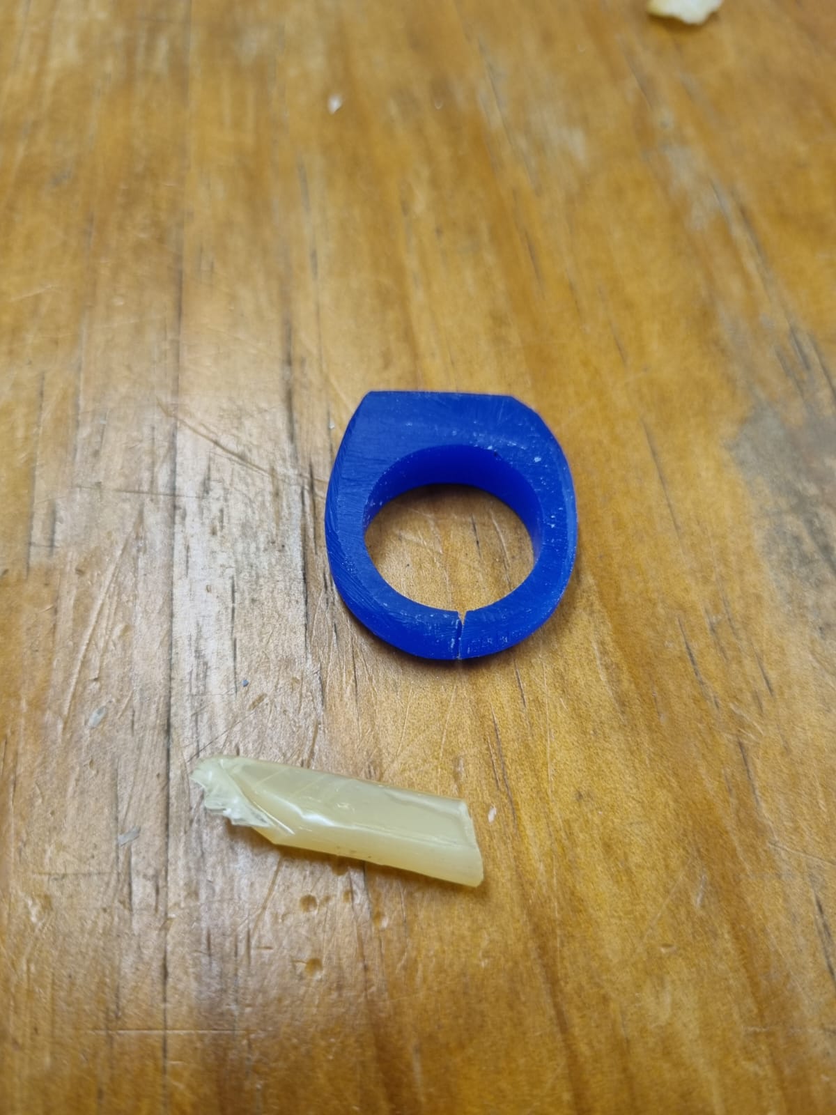 Ring Wax Slices